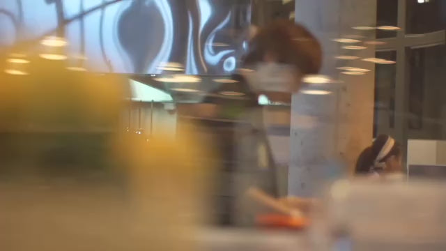 Cargar vídeo: Loki Sushi