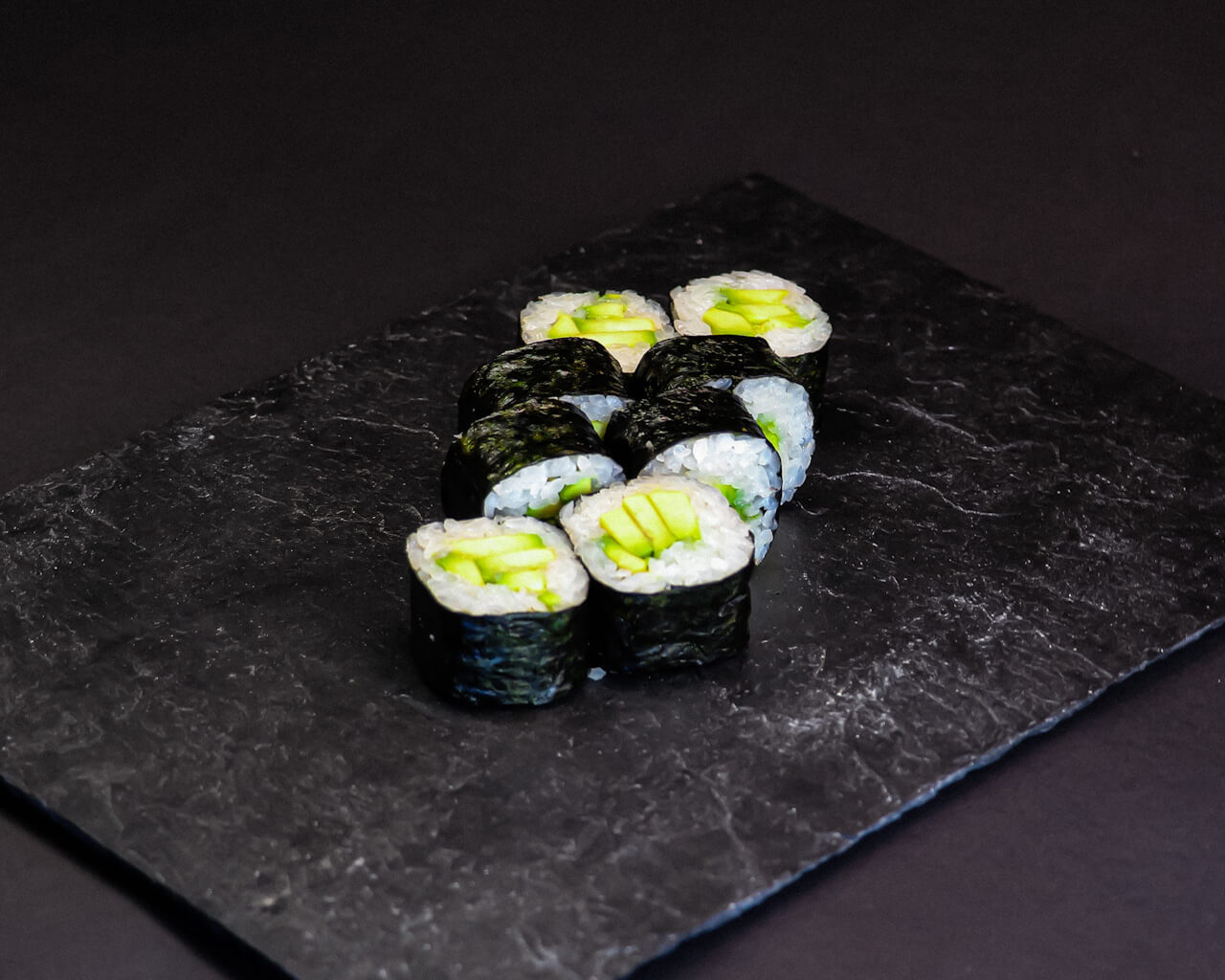 Maki de aguacate (8 piezas)